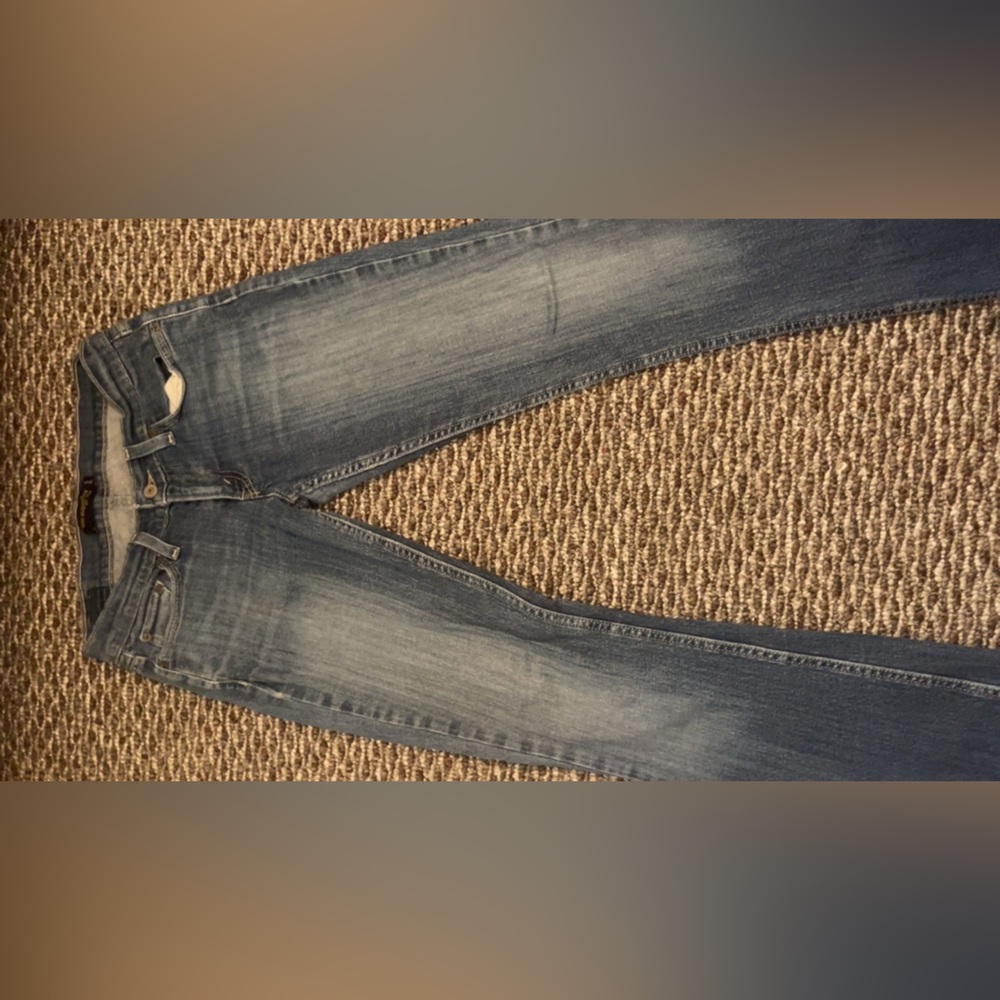 super low levi’s